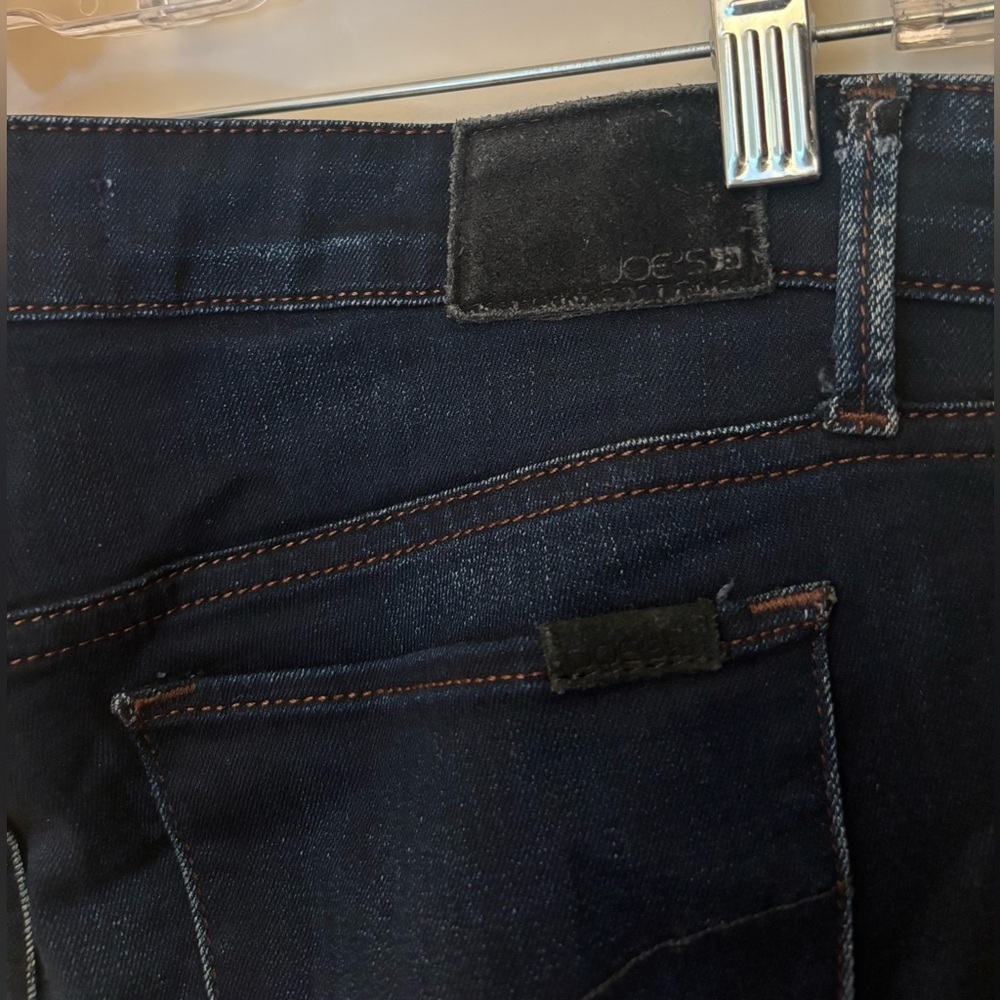 Joe’s THE ICON Stretch Mid Rise Skinny Ankle, Dark Wash, Size 30 - Picture 8 of 13